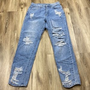 Distressed Boyfriend Jean